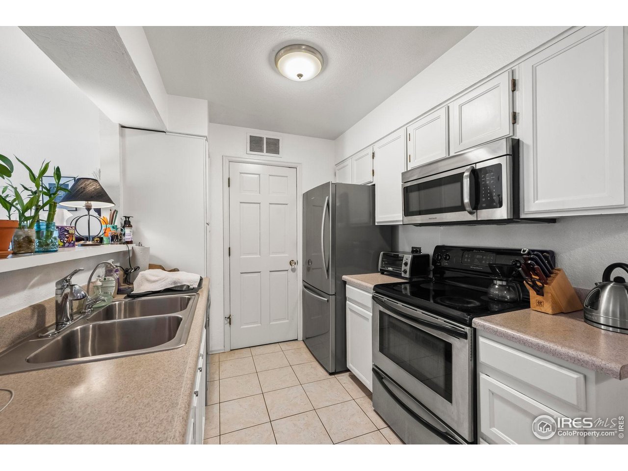 5086 Buckingham Rd A