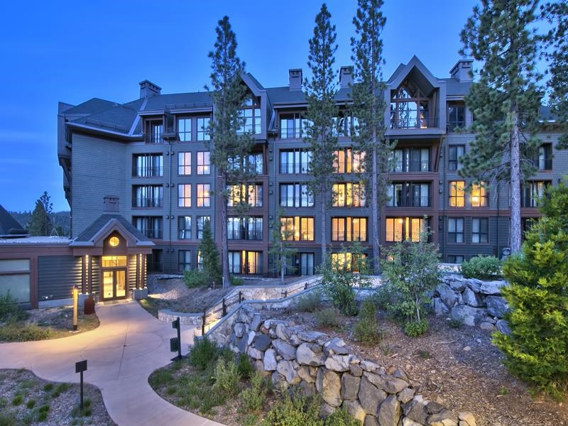 13051 Ritz Carlton Highlands Ct Unit: 4308 Interest 8