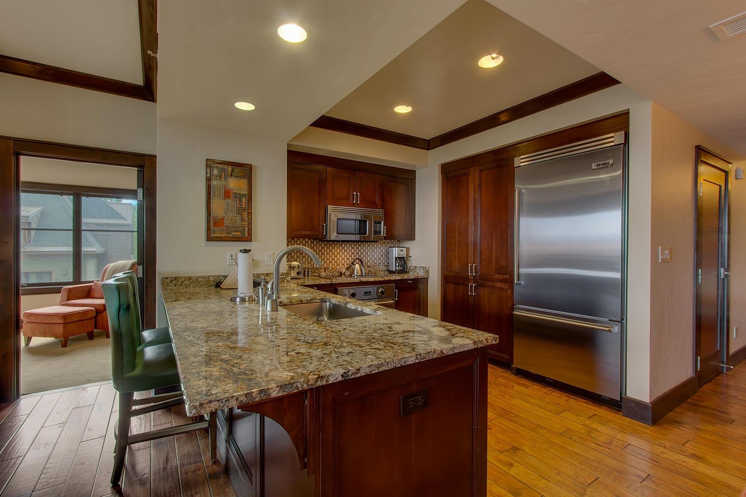 13051 Ritz Carlton Highlands Ct Unit: 4308 Interest 8