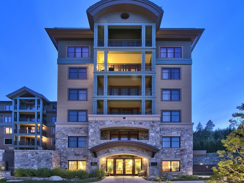 13051 Ritz Carlton Highlands Ct Unit: 4308 Interest 8