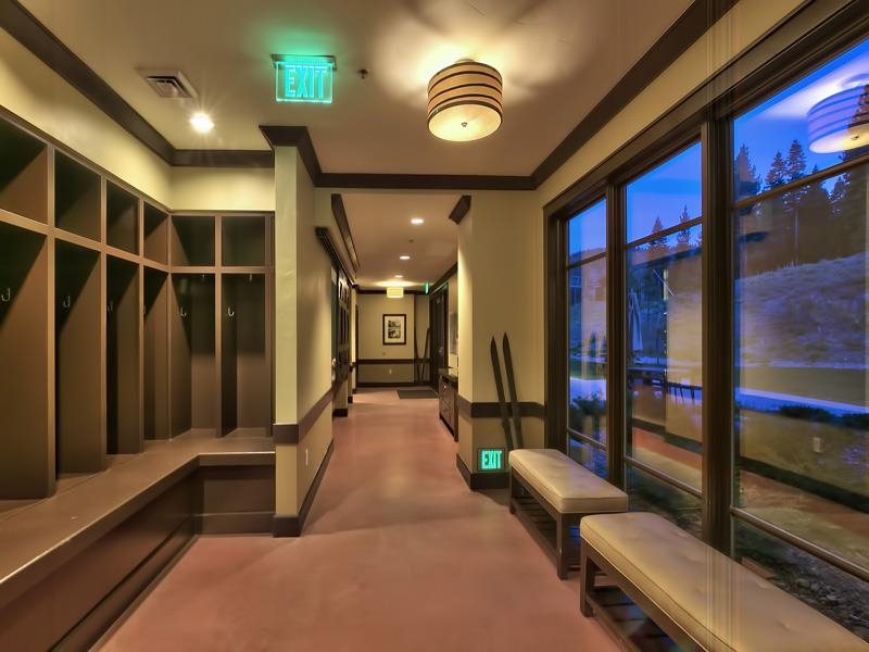 13051 Ritz Carlton Highlands Ct Unit: 4308 Interest 8