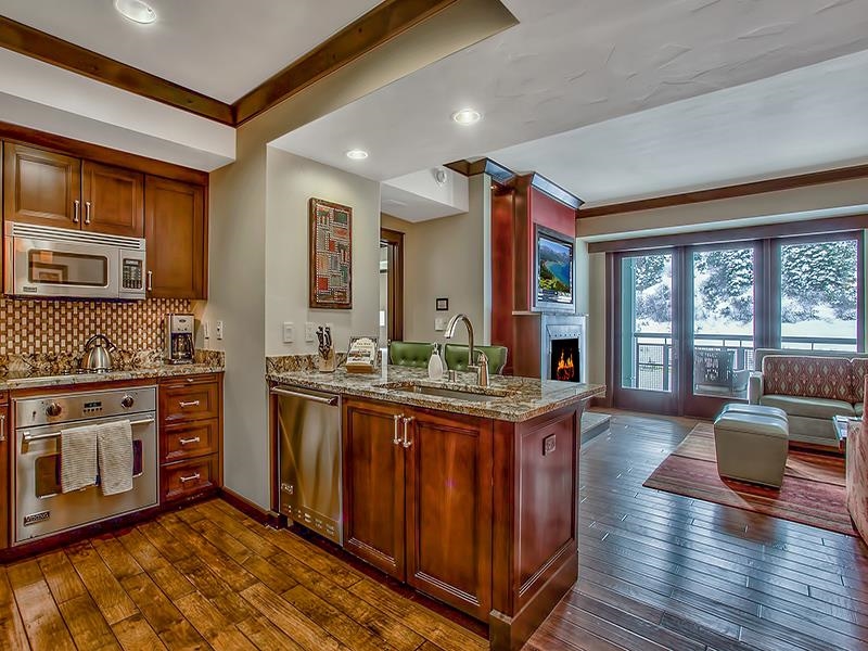 13051 Ritz Carlton Highlands Ct Unit: 4405