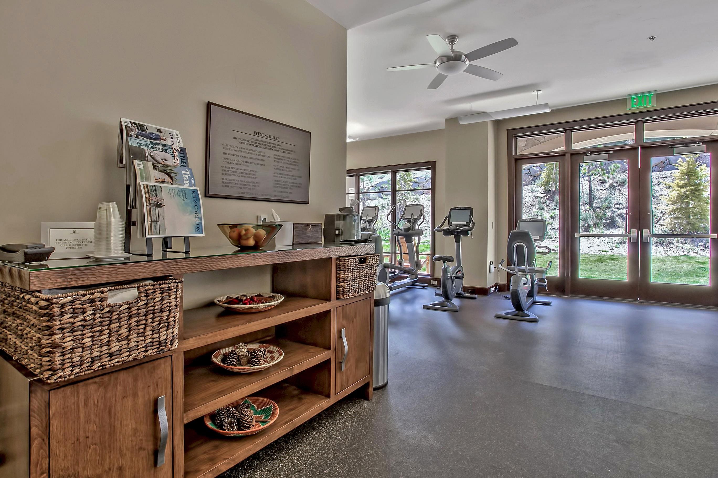 13051 Ritz Carlton Highlands Ct Unit: 4405