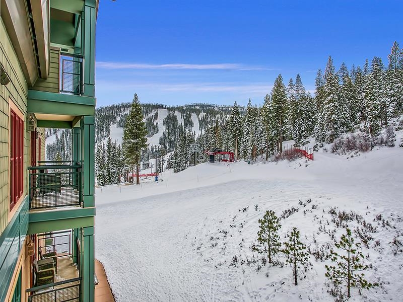 13051 Ritz Carlton Highlands Ct Unit: 4405