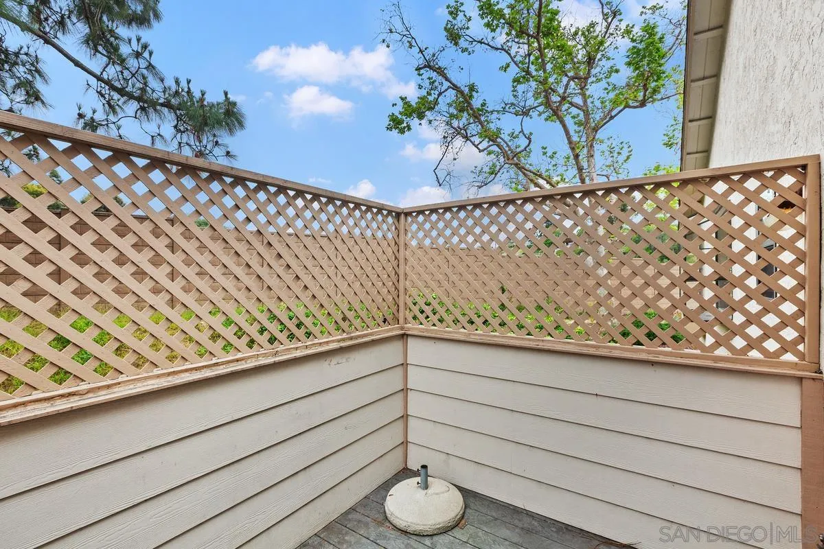 4503 Chateau Dr