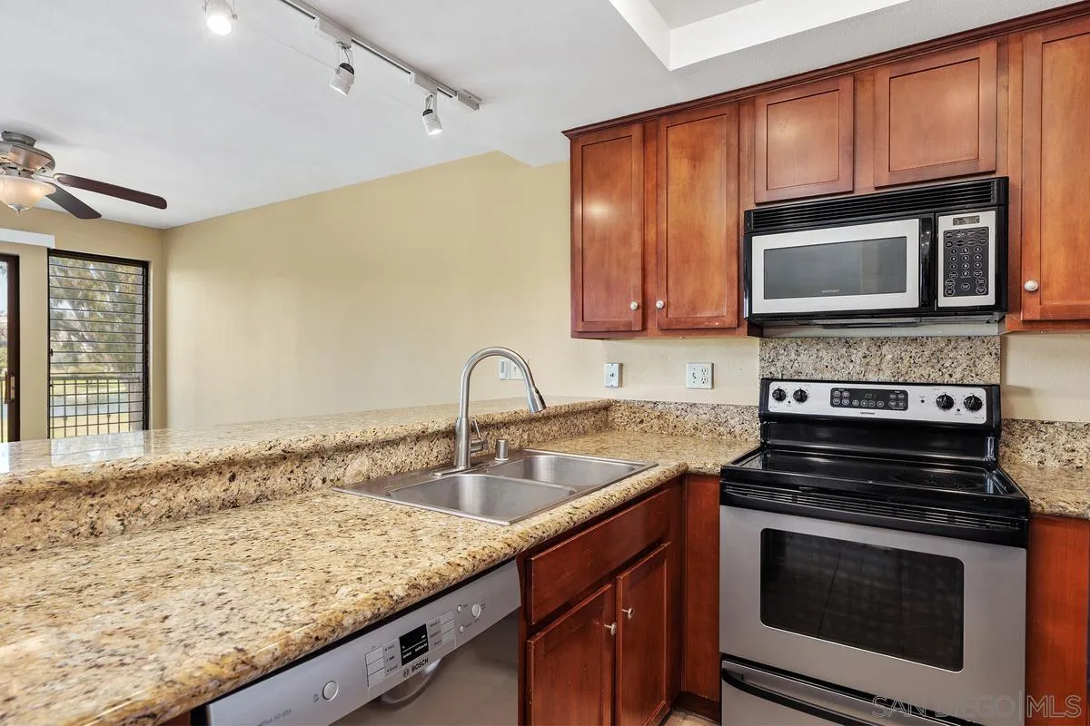 2348 La Costa Ave Unit 212
