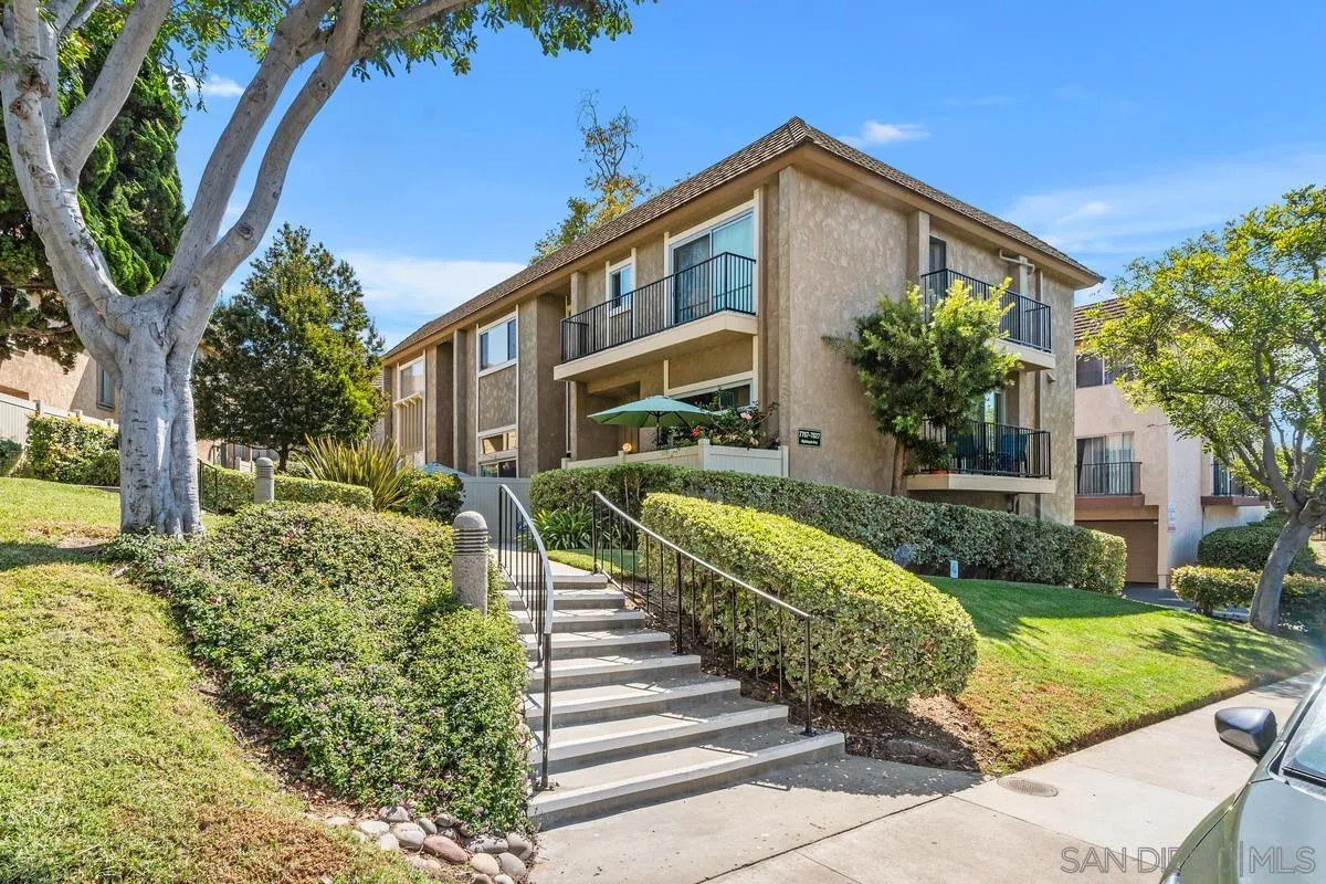 7777 Nightingale Way