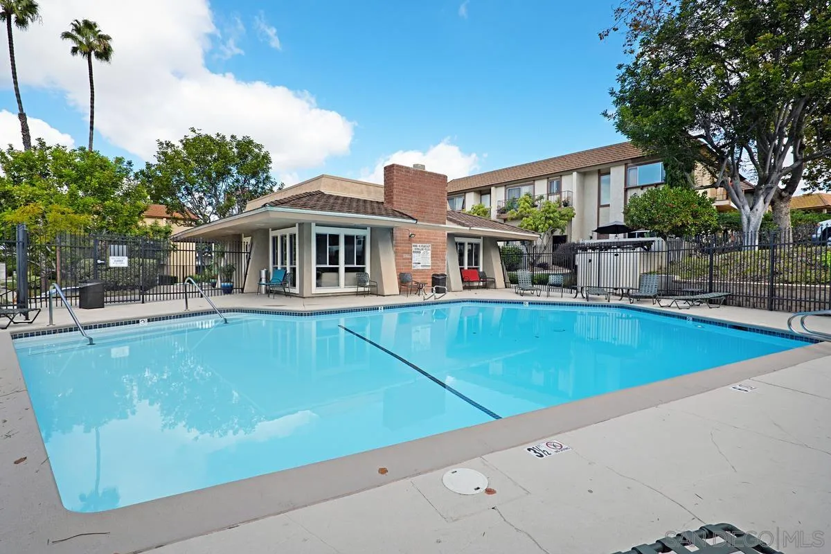 7777 Nightingale Way