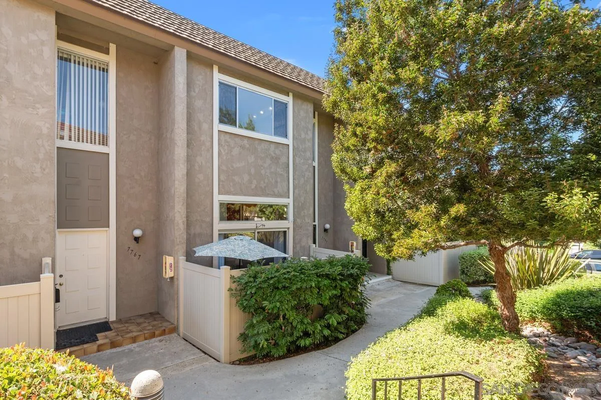 7777 Nightingale Way
