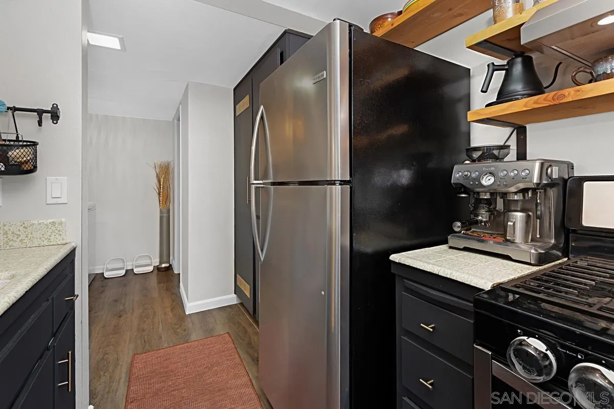 11911 Royal Rd. Unit C