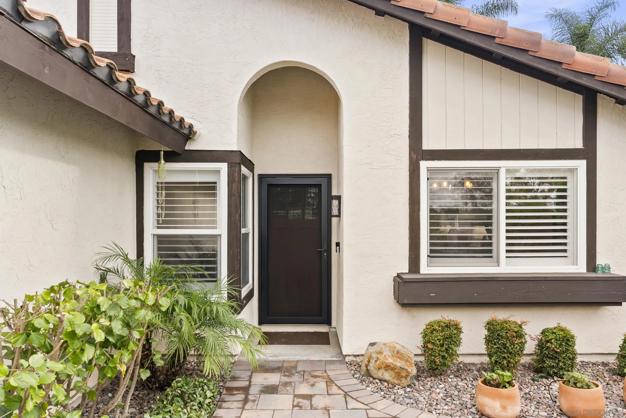 4859 Gardenia St.
