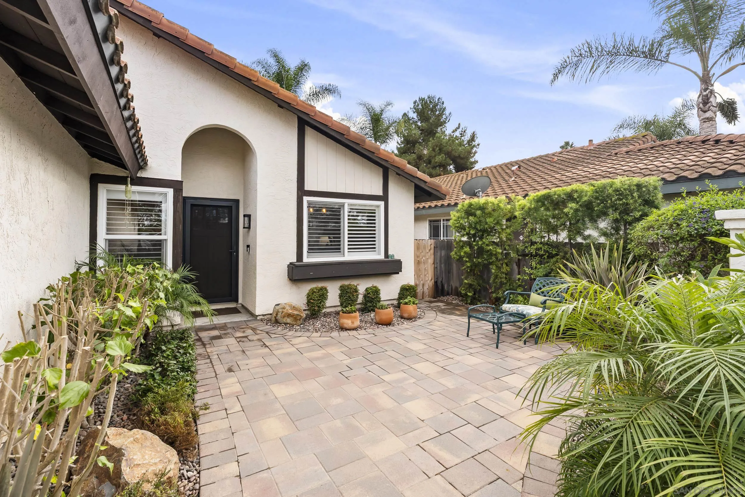 4859 Gardenia St.