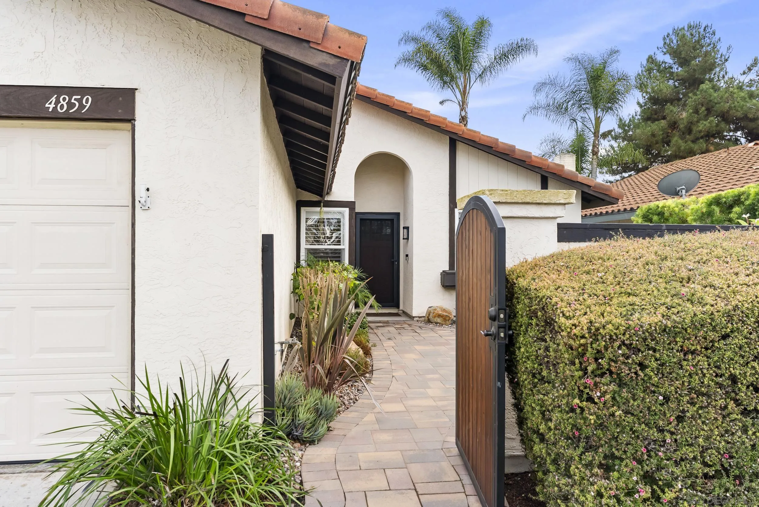 4859 Gardenia St.
