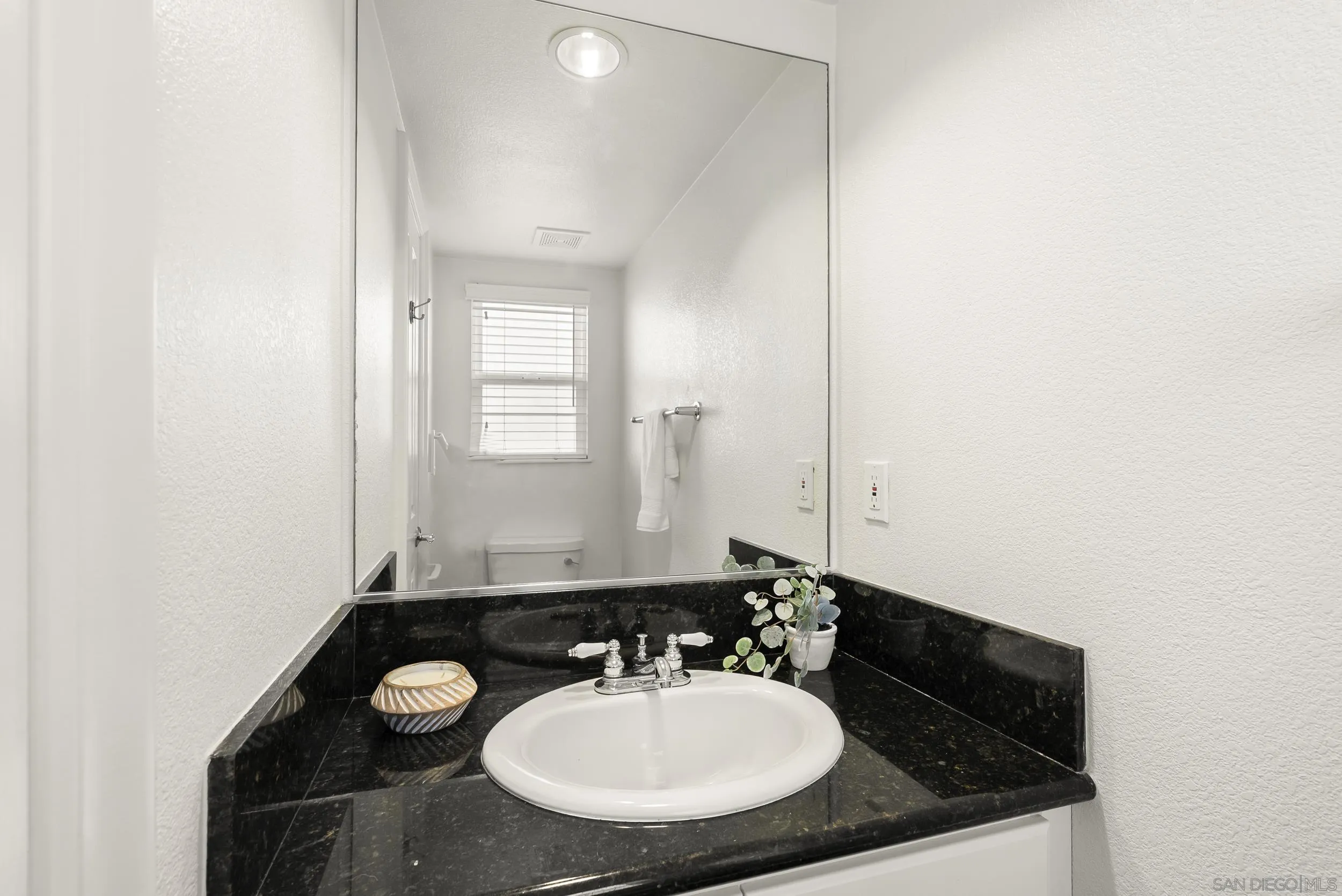 555 Eaton St. Unit N