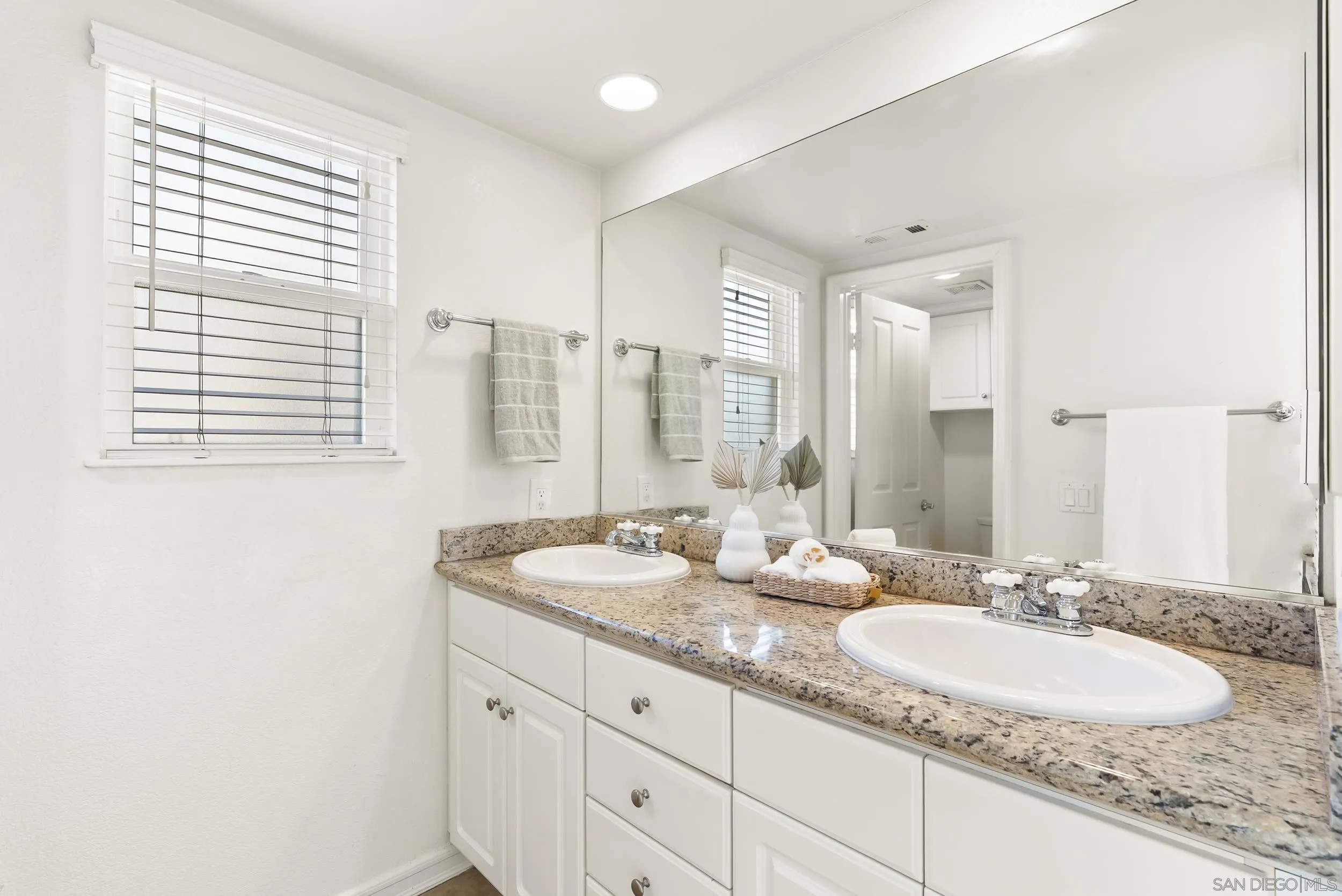 555 Eaton St. Unit N