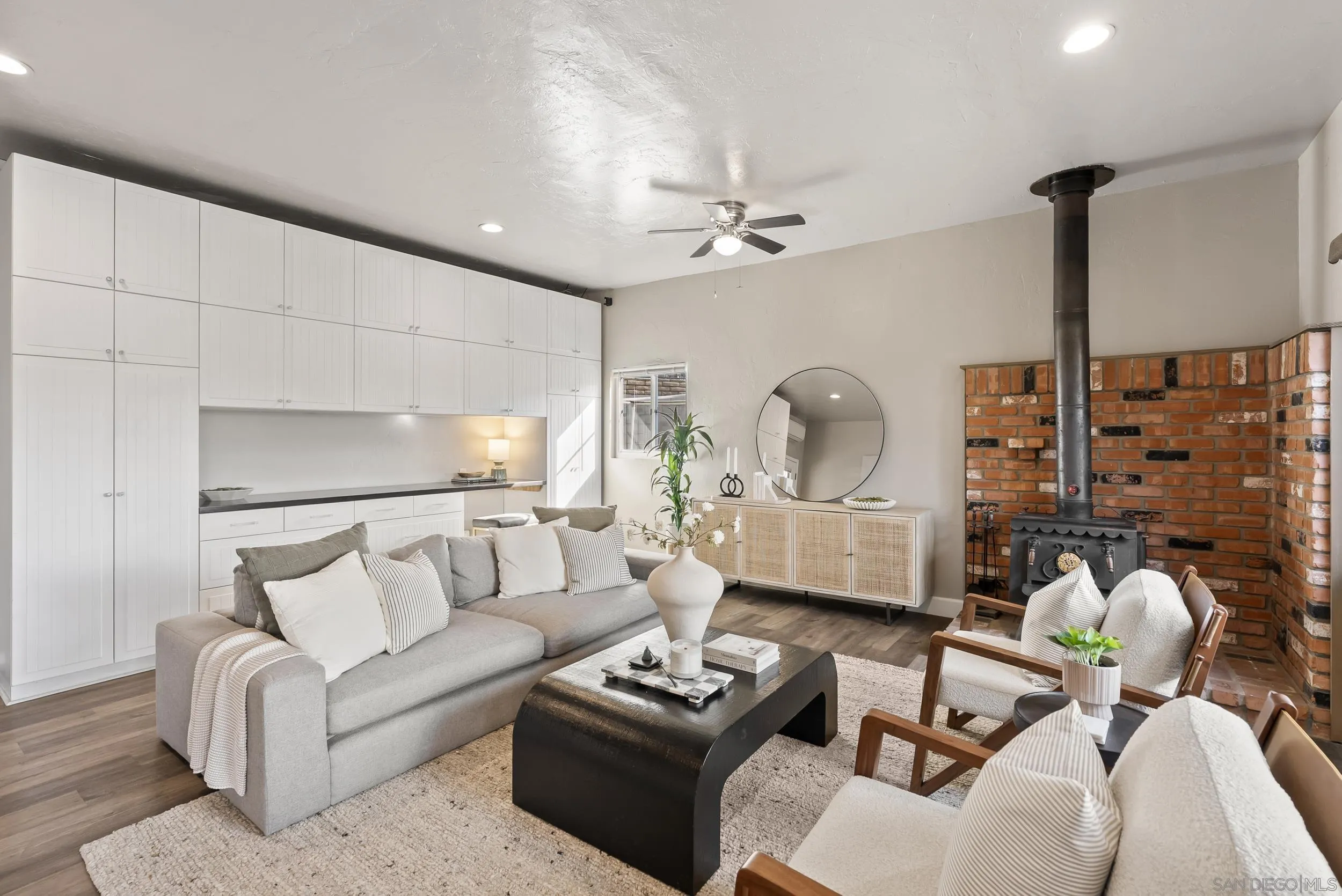 1701 Dayton Dr.