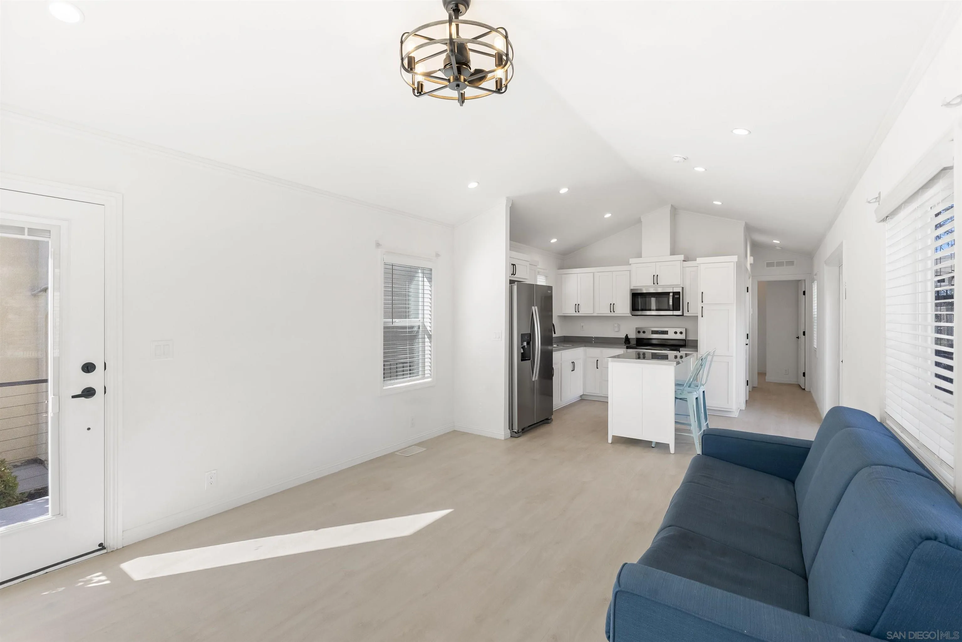 5358 Vista Santa Margarita
