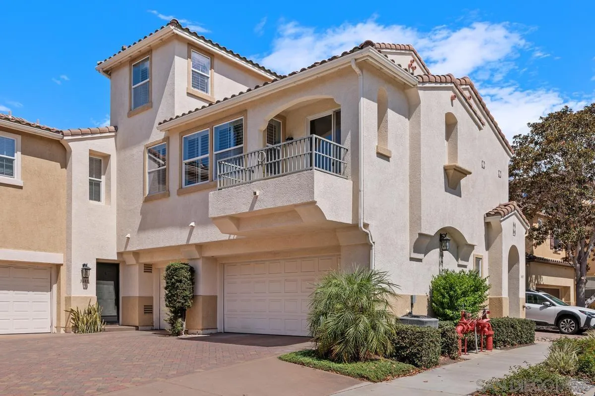 3683 Jetty Pt.