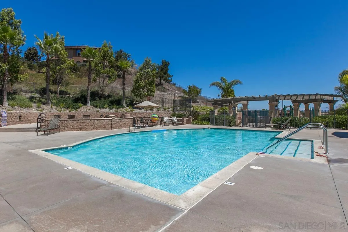 3683 Jetty Pt.