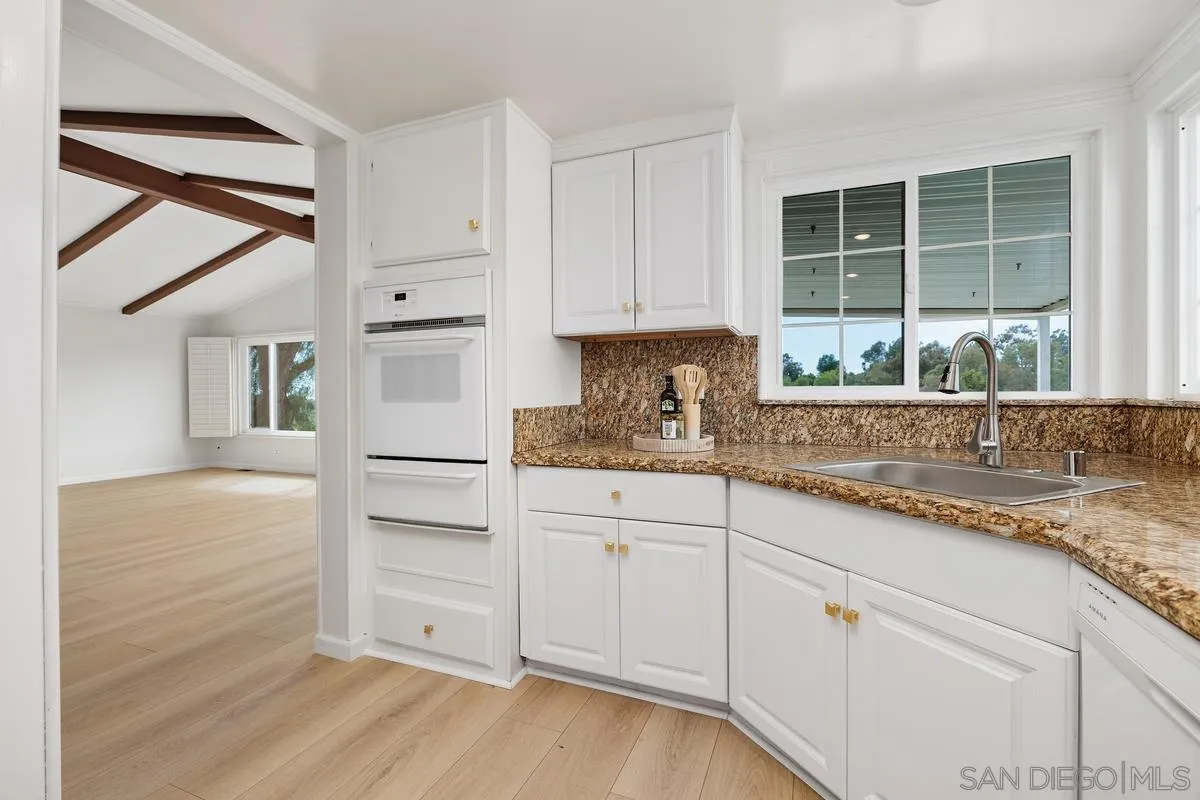 1930 W San Marcos Dr. Unit: 188