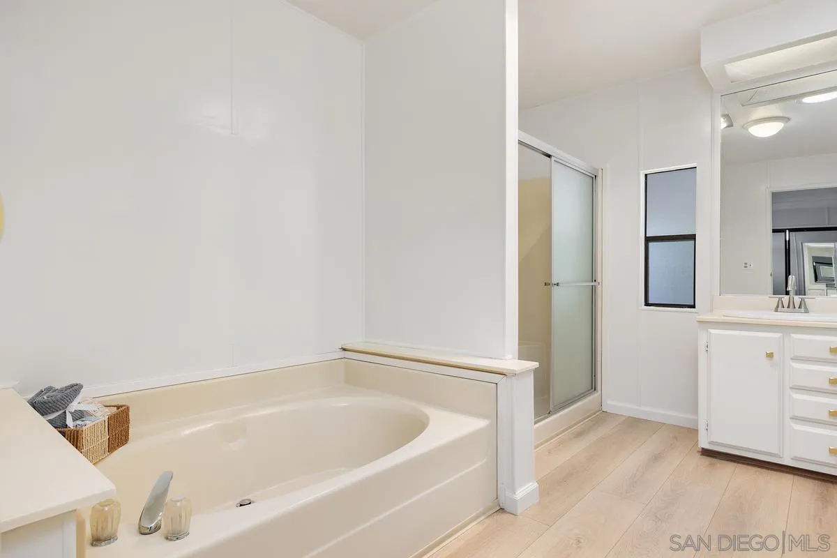 1930 W San Marcos Dr. Unit: 188