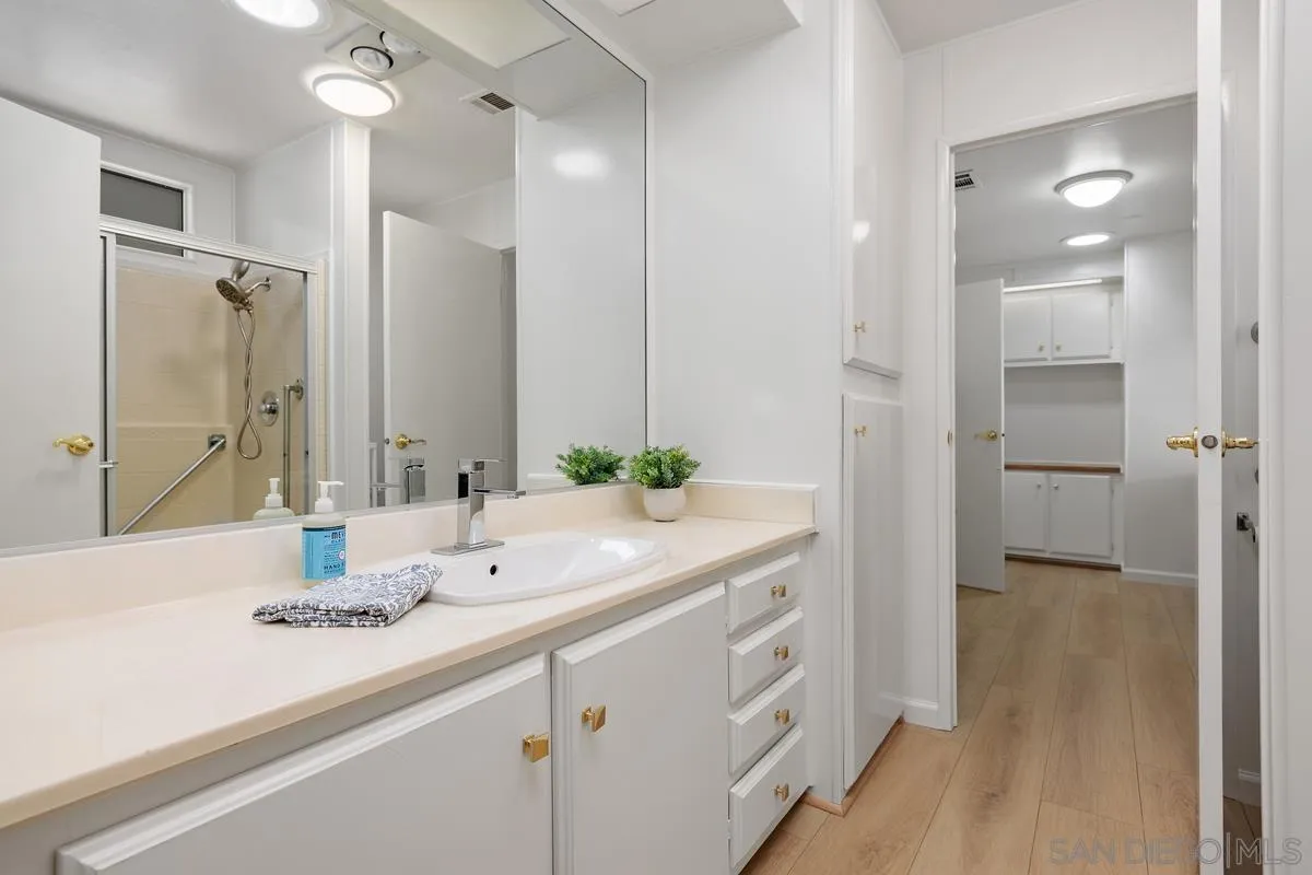 1930 W San Marcos Dr. Unit: 188