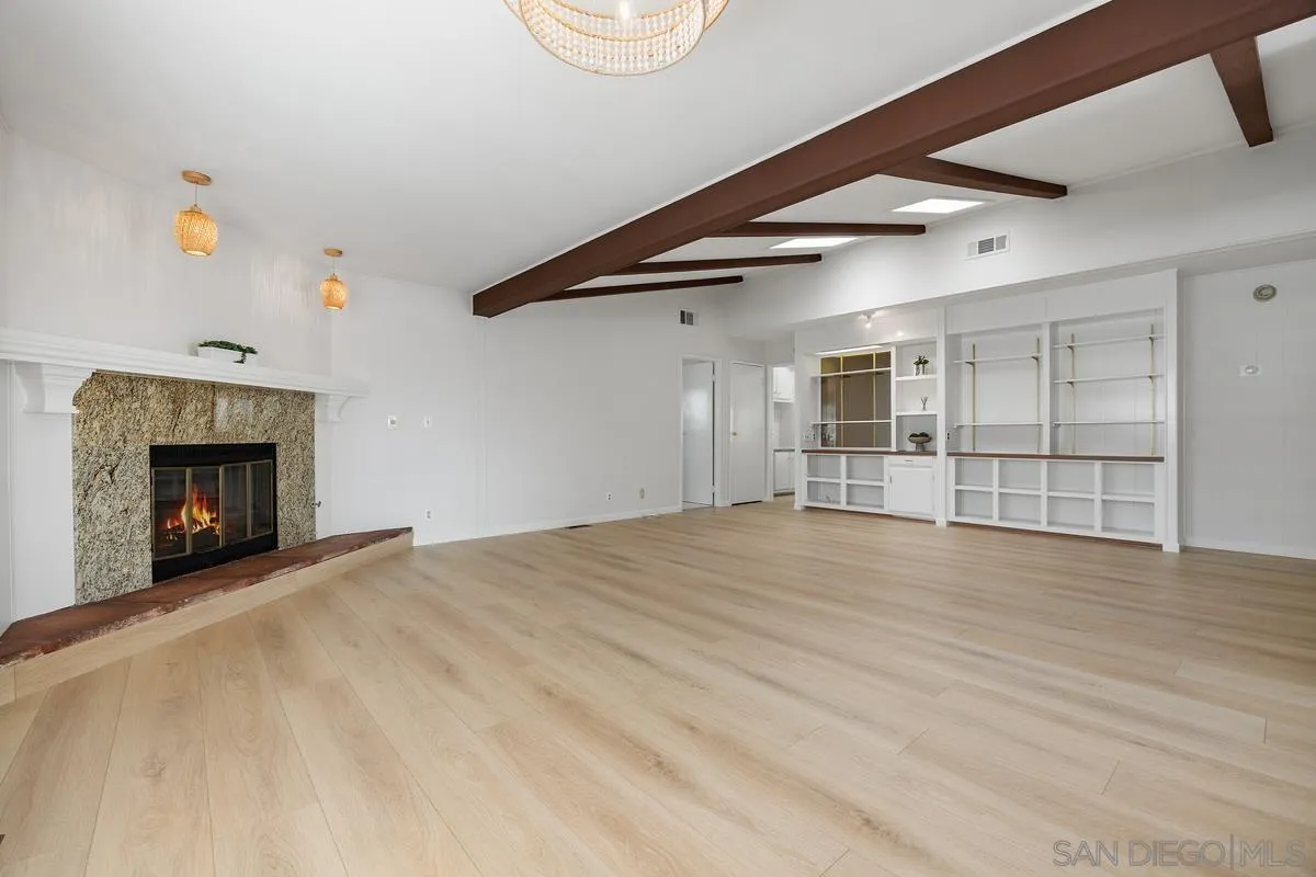 1930 W San Marcos Dr. Unit: 188