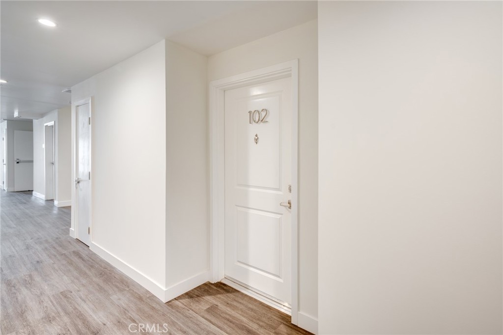 14526 Hartland Street Unit: 303