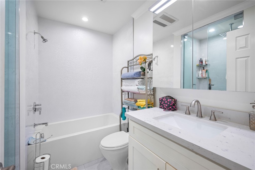 1114 San Rafael Avenue 5