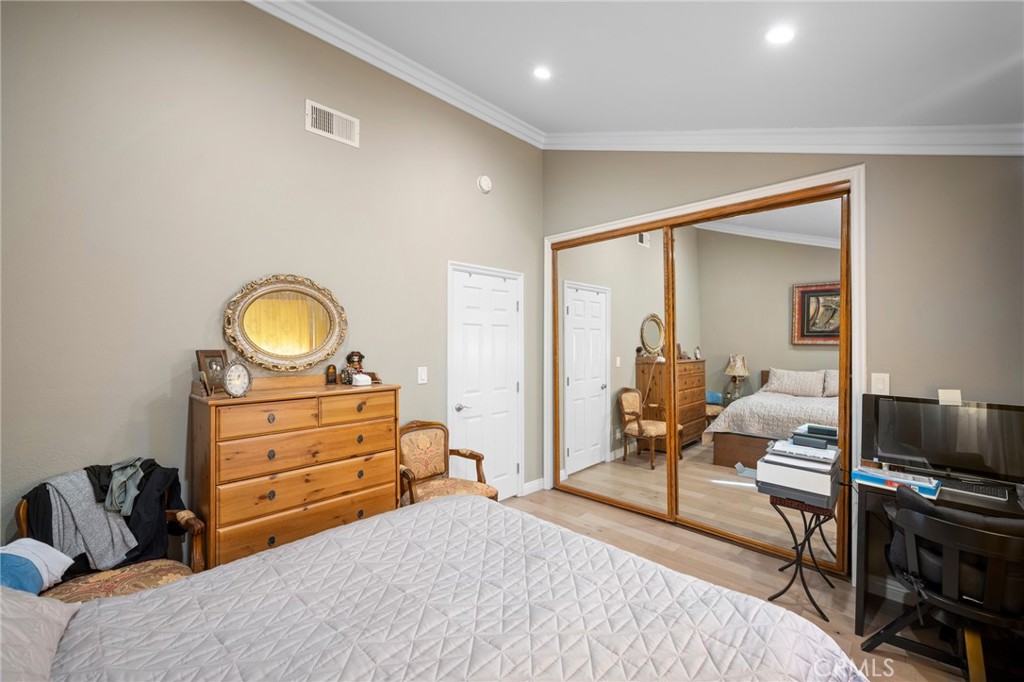 1114 San Rafael Avenue 5