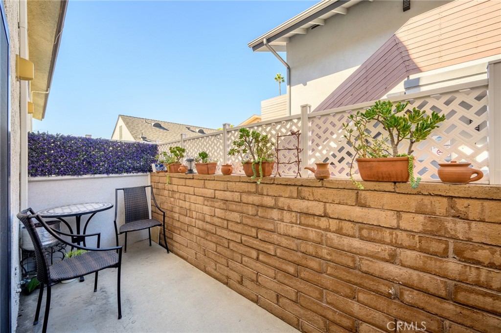 1114 San Rafael Avenue 5