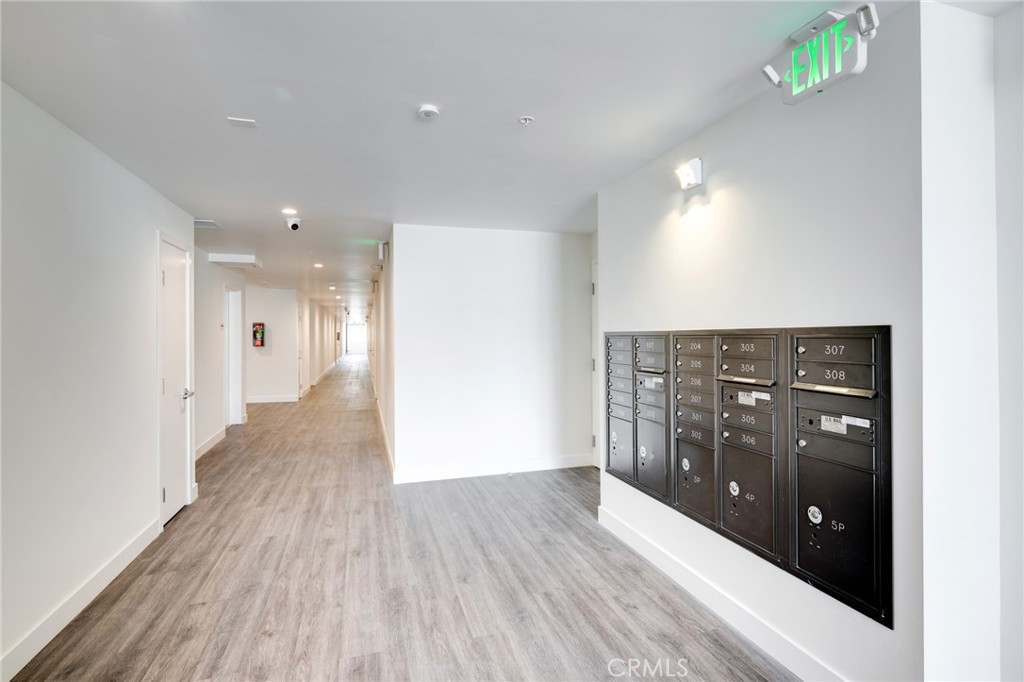 14526 Hartland Street 106