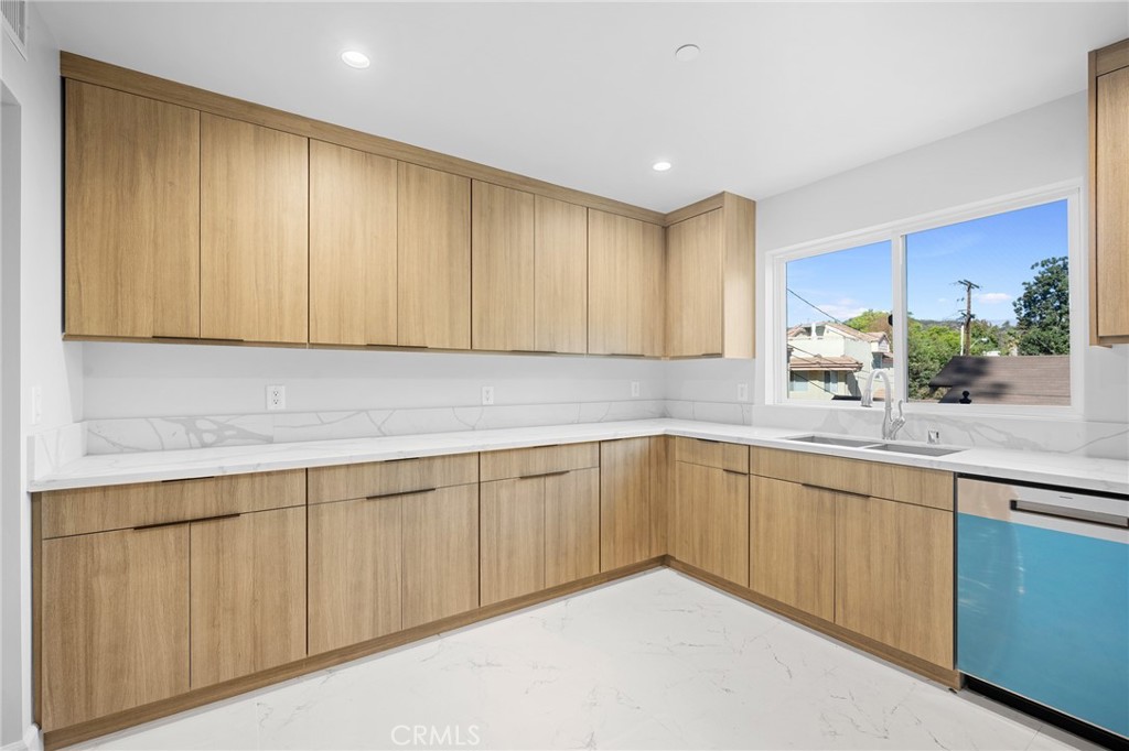 357 Harvey Drive 102