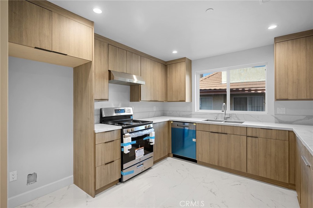 357 Harvey Drive 103