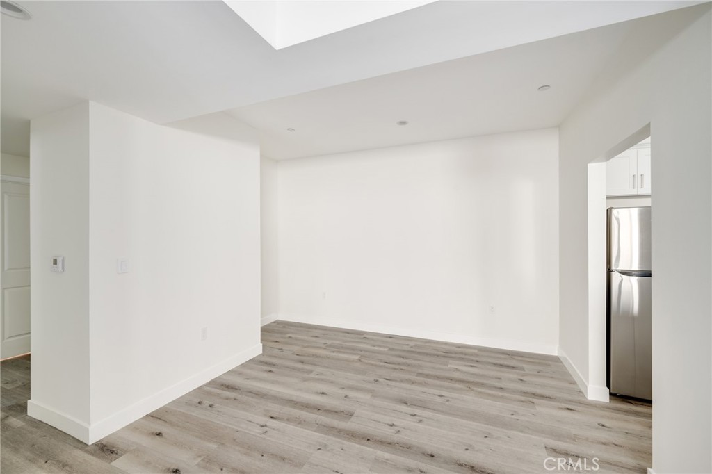 14526 Hartland Street 106