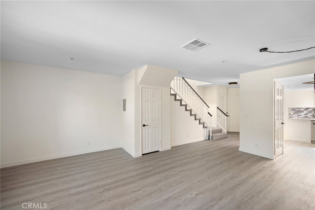 537 N Adams Street 207