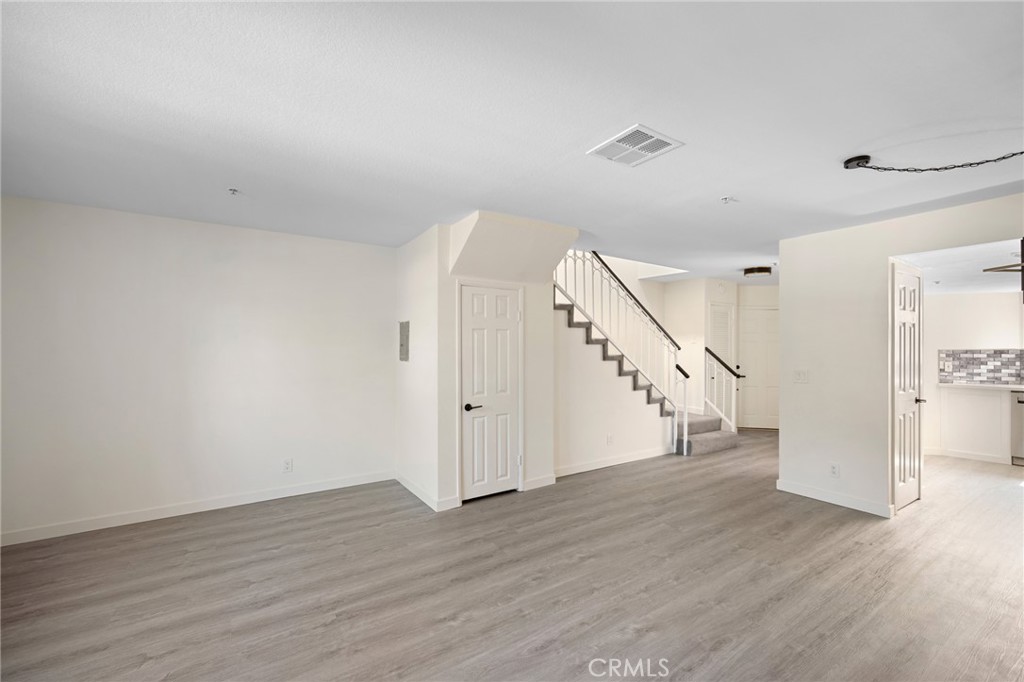 537 N Adams Street 207