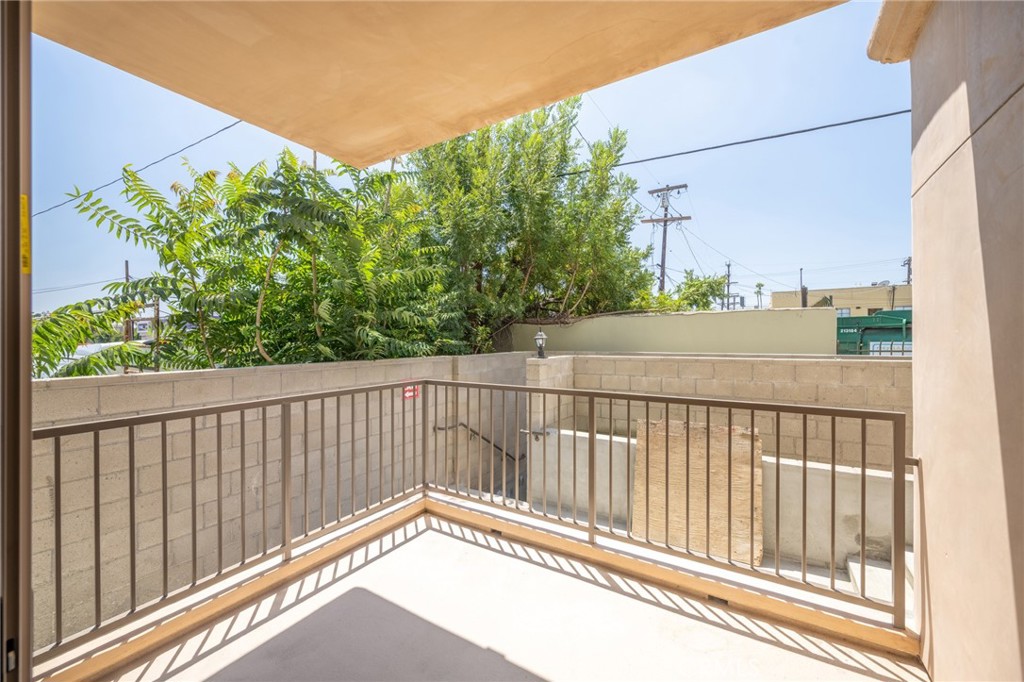 14526 Hartland Street 104