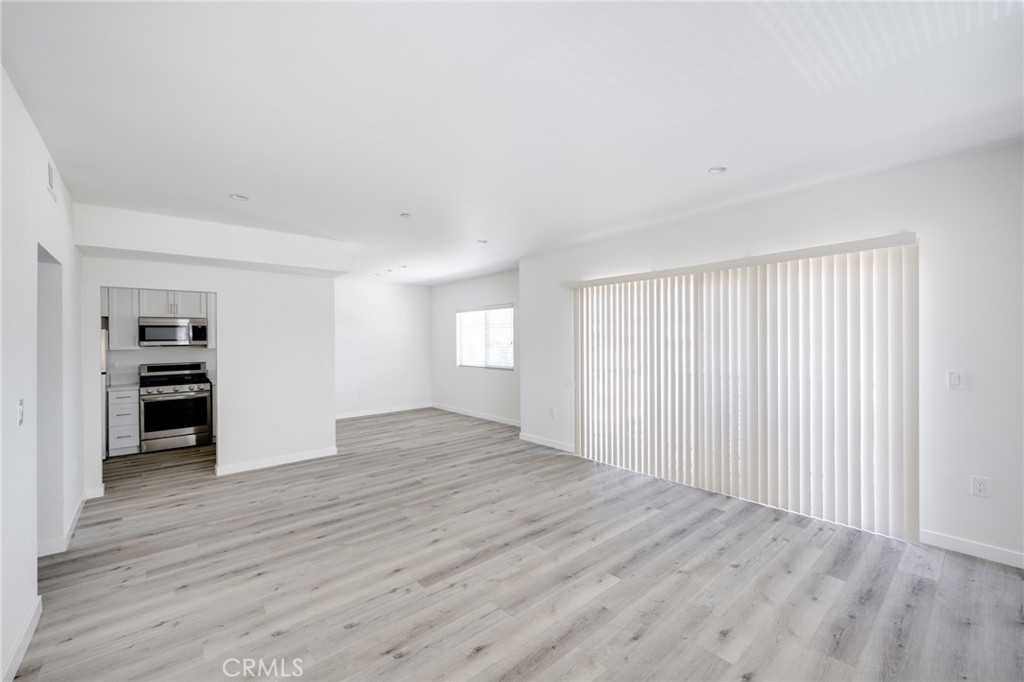 14526 Hartland Street 308