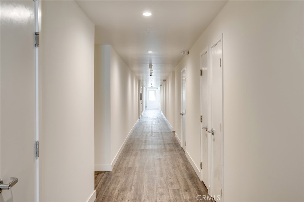 14526 Hartland Street 307