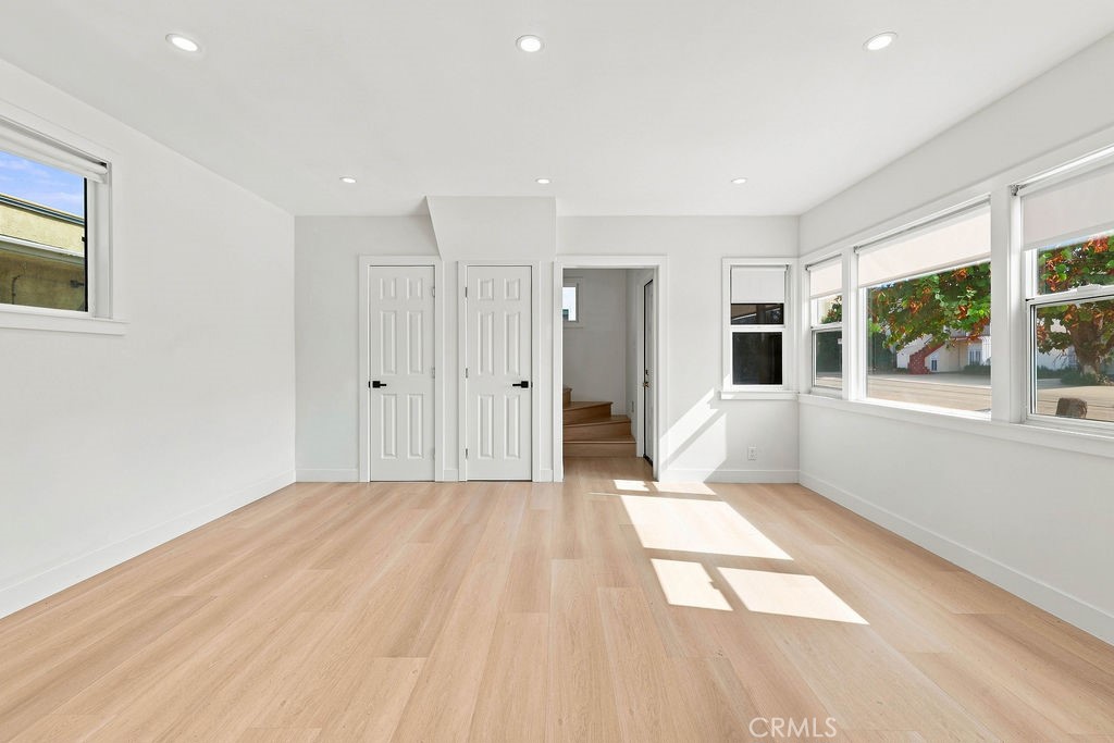 1205 Cole Avenue