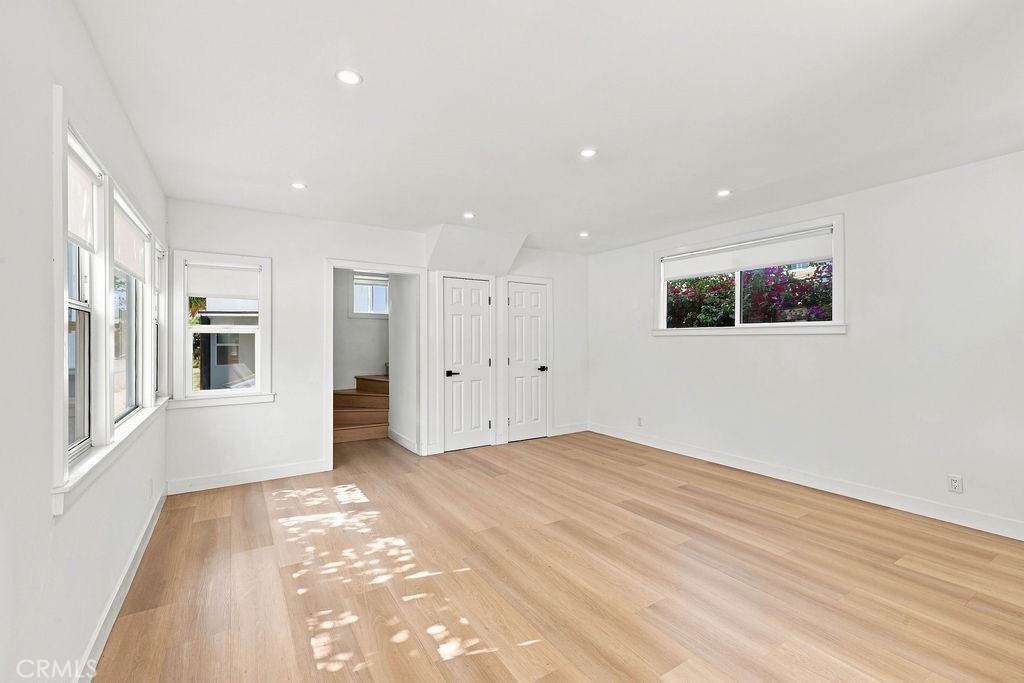 1211 Cole Avenue