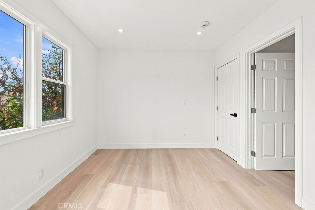 1211 Cole Avenue
