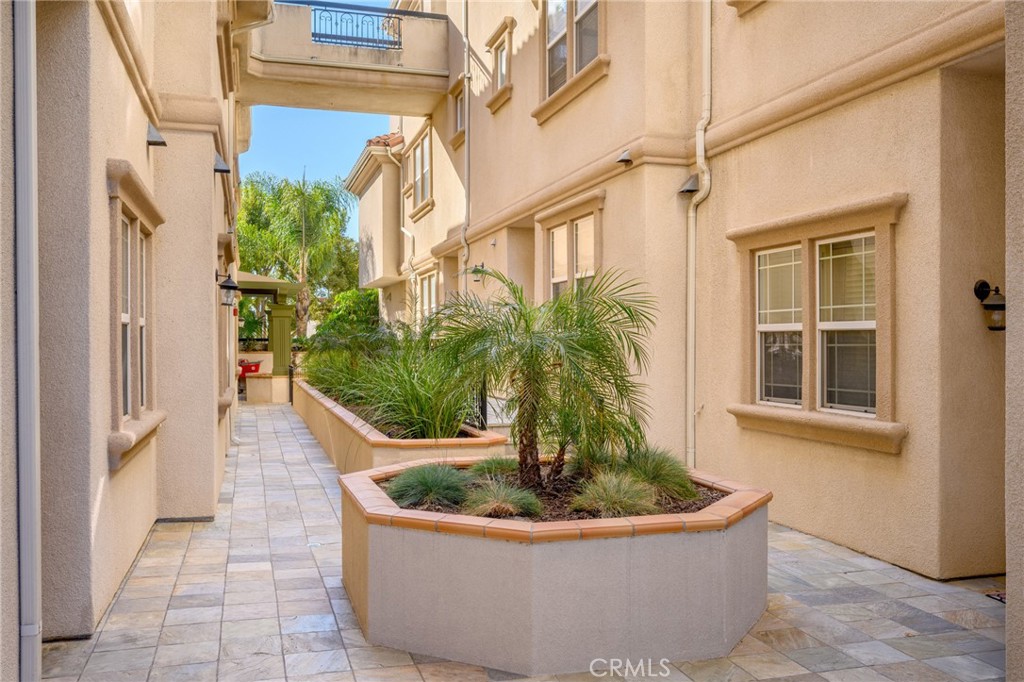 333 Milford Street 106