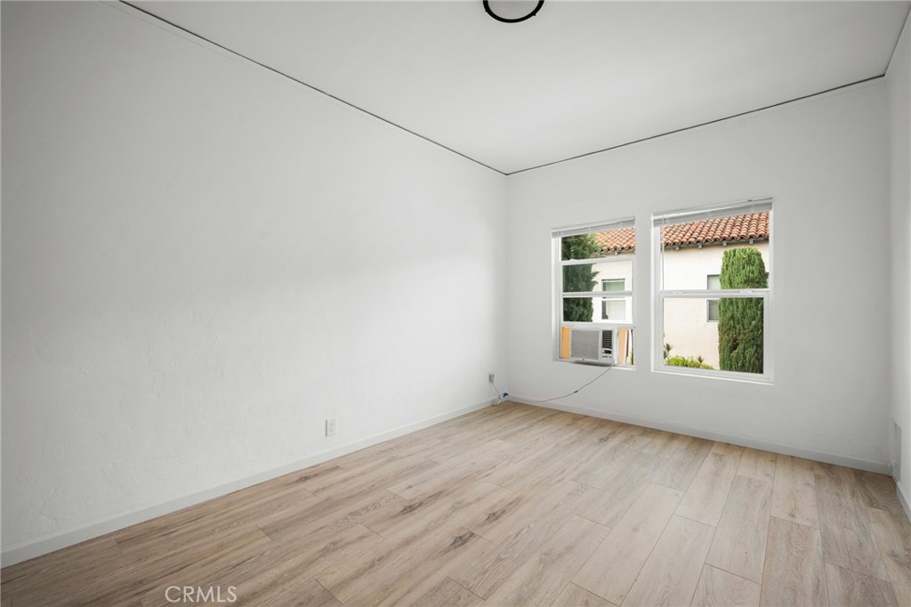 617 E Garfield 209A