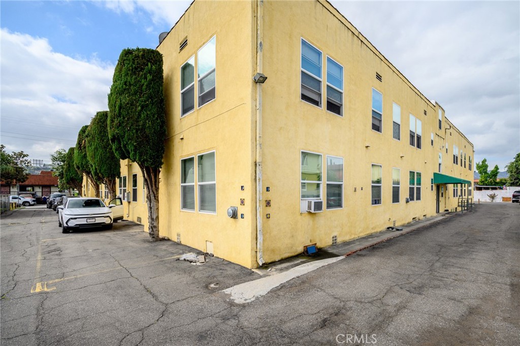 617 E Garfield 209A