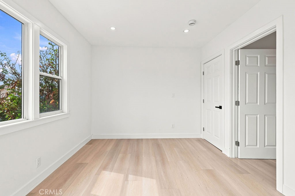 1211 Cole Avenue