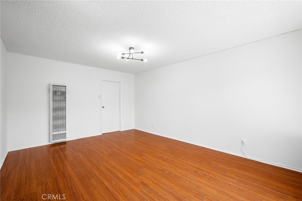521 E Lomita Avenue 205