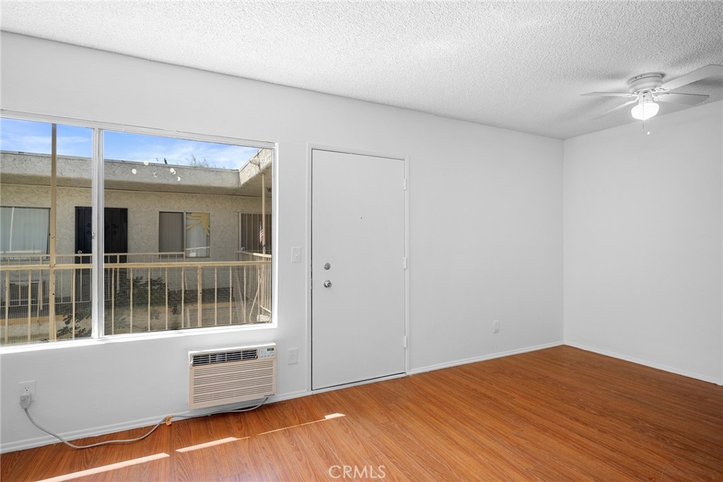 521 E Lomita Avenue 205