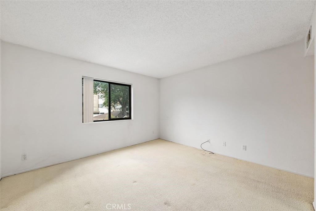 356 W California Avenue 11